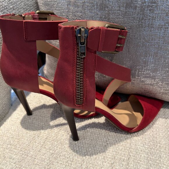 Joie ‘Ali’ Red Suede & Leather Heels — Size 6.5 - Picture 4 of 9